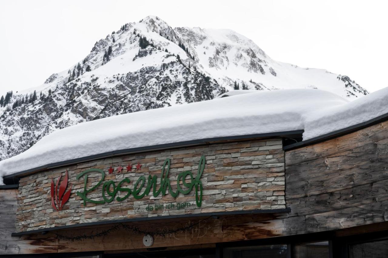 Der Kleinwalsertaler Rosenhof Otel Mittelberg Dış mekan fotoğraf