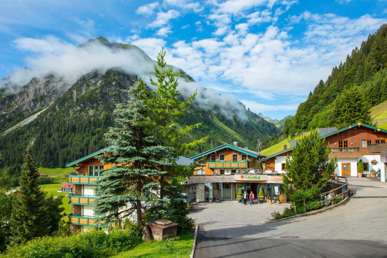 Der Kleinwalsertaler Rosenhof Otel Mittelberg Dış mekan fotoğraf