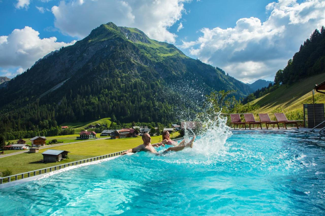 Der Kleinwalsertaler Rosenhof Otel Mittelberg Dış mekan fotoğraf